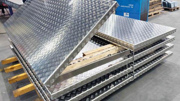 Aluminium luiken dubbele deur